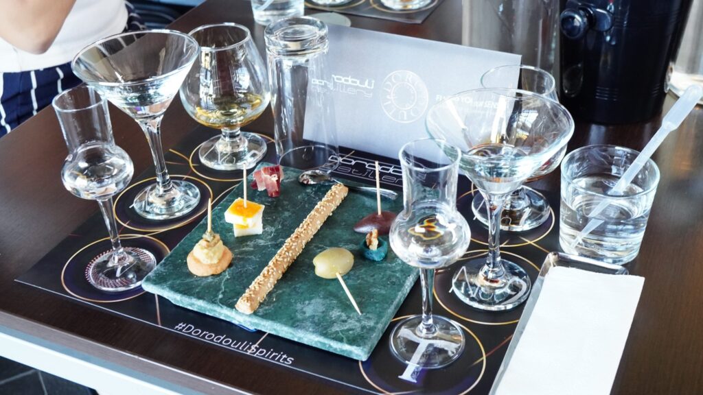 Уикенд с премиум майсторски клас по ципуро в Солун